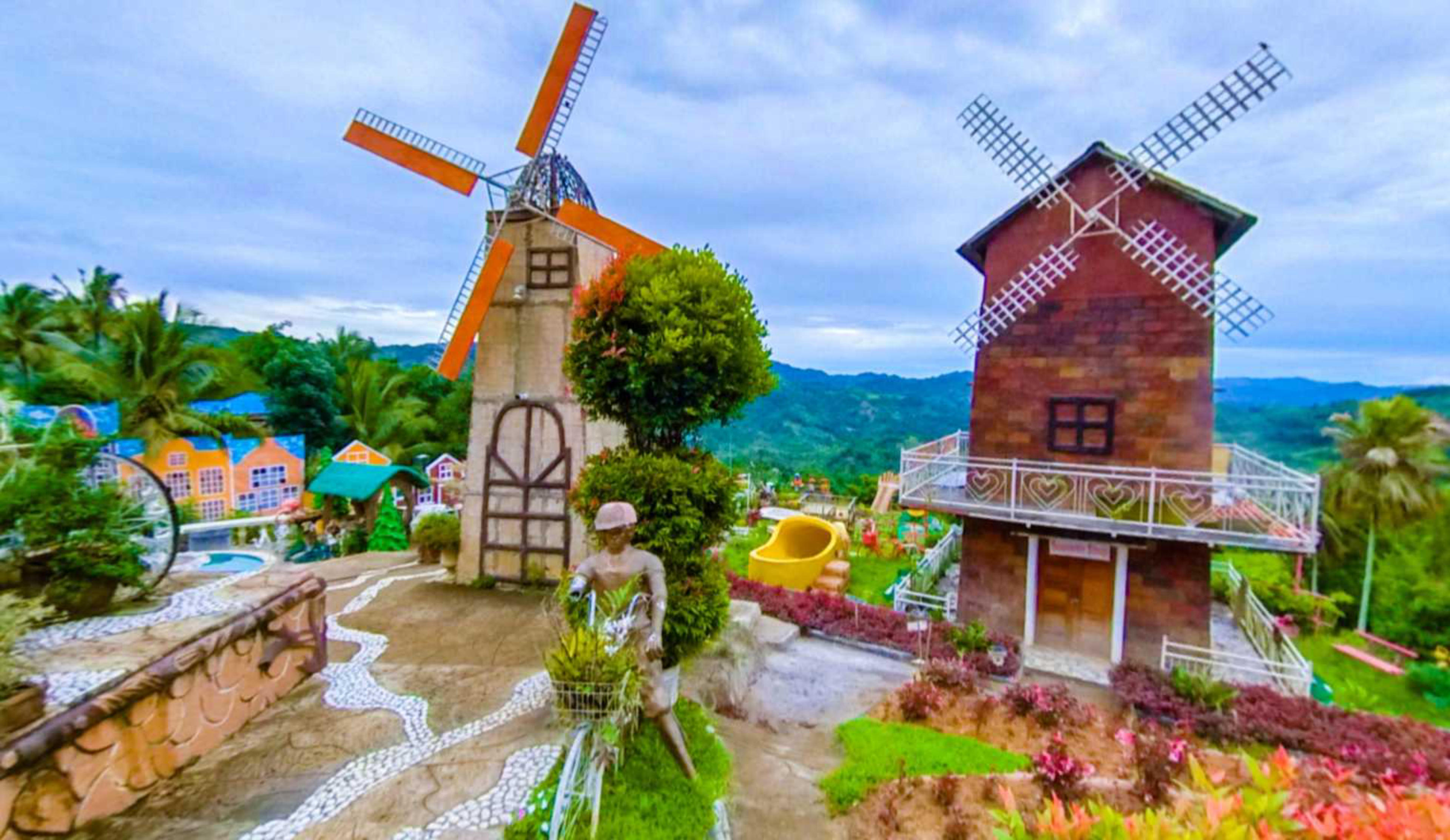 Sirao Garden - Little Amsterdam of Cebu, Philippines virtual tour preview