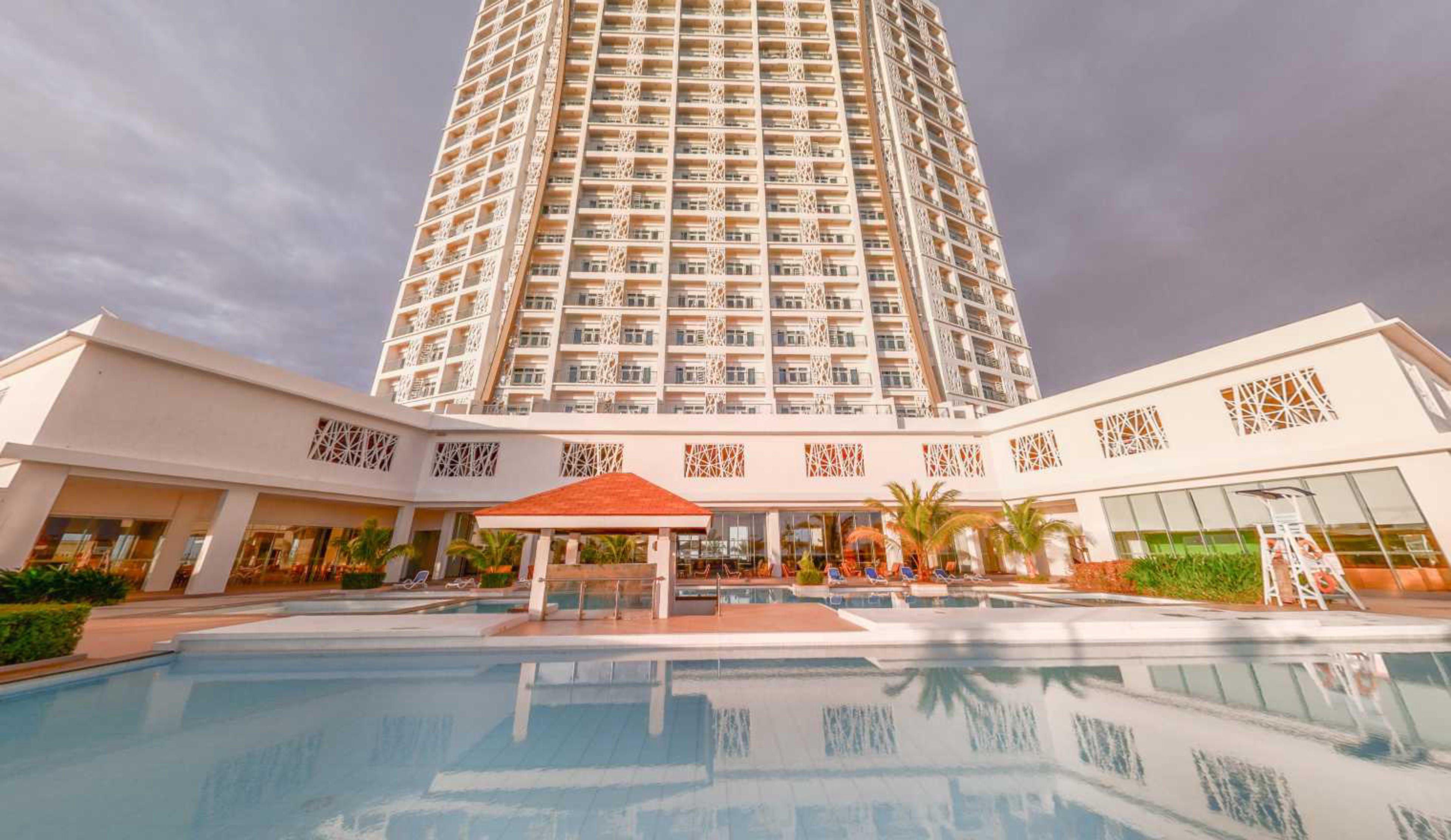 Arterra - Stunning Ocean View (Hotel Condo), Cebu, Philippines virtual tour preview